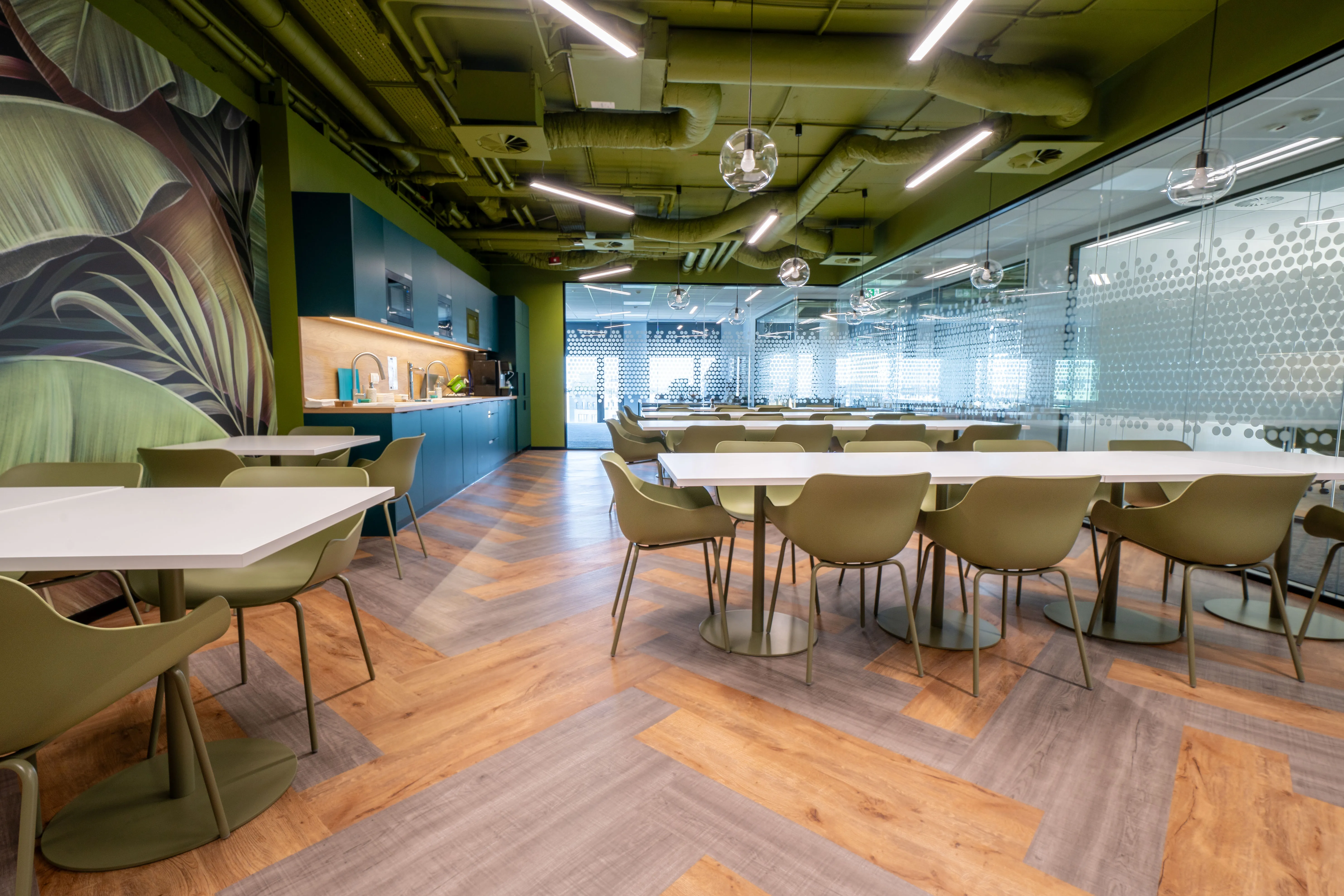 Abakus Logistics - office corridor