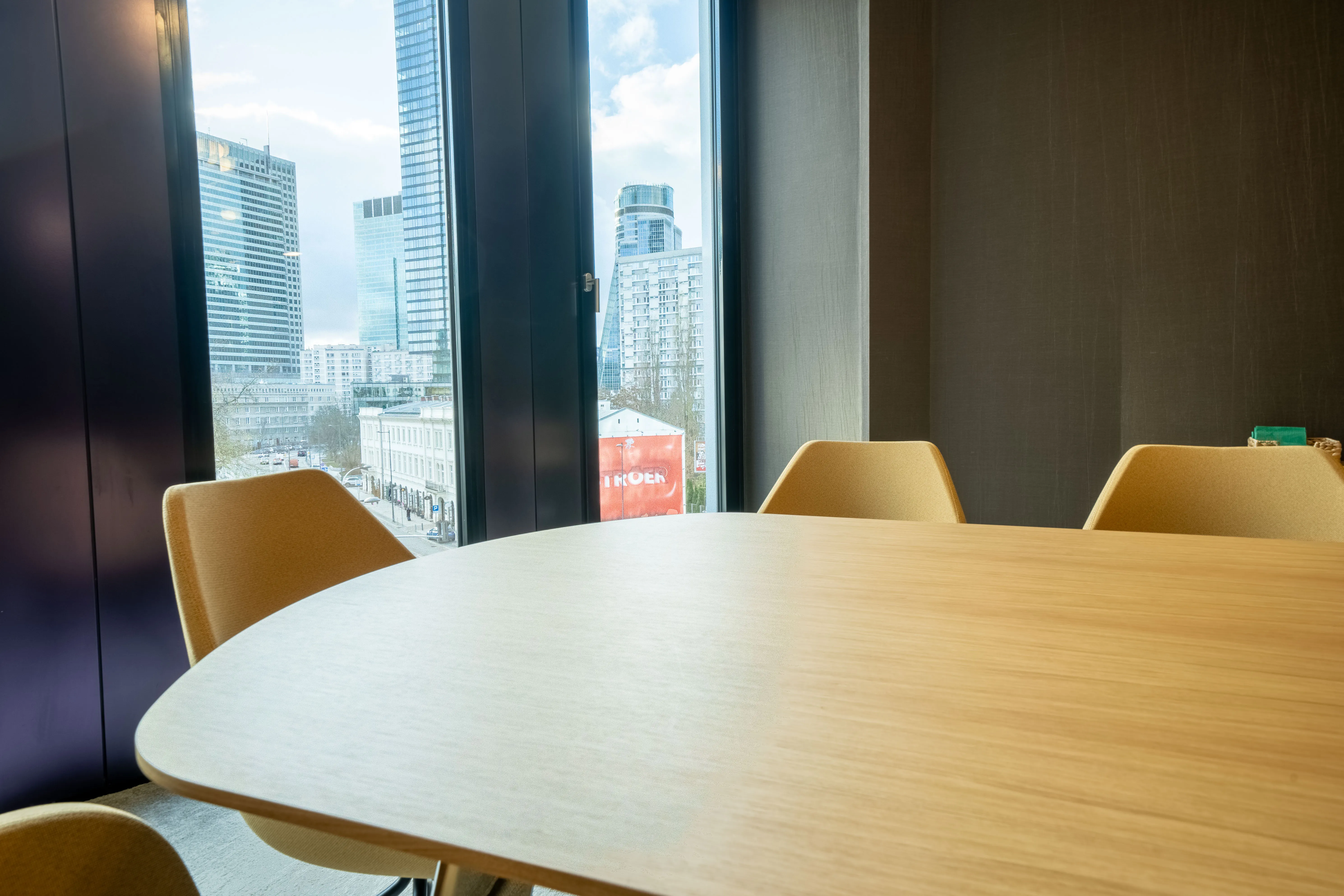 Opoka TFI - office interior
