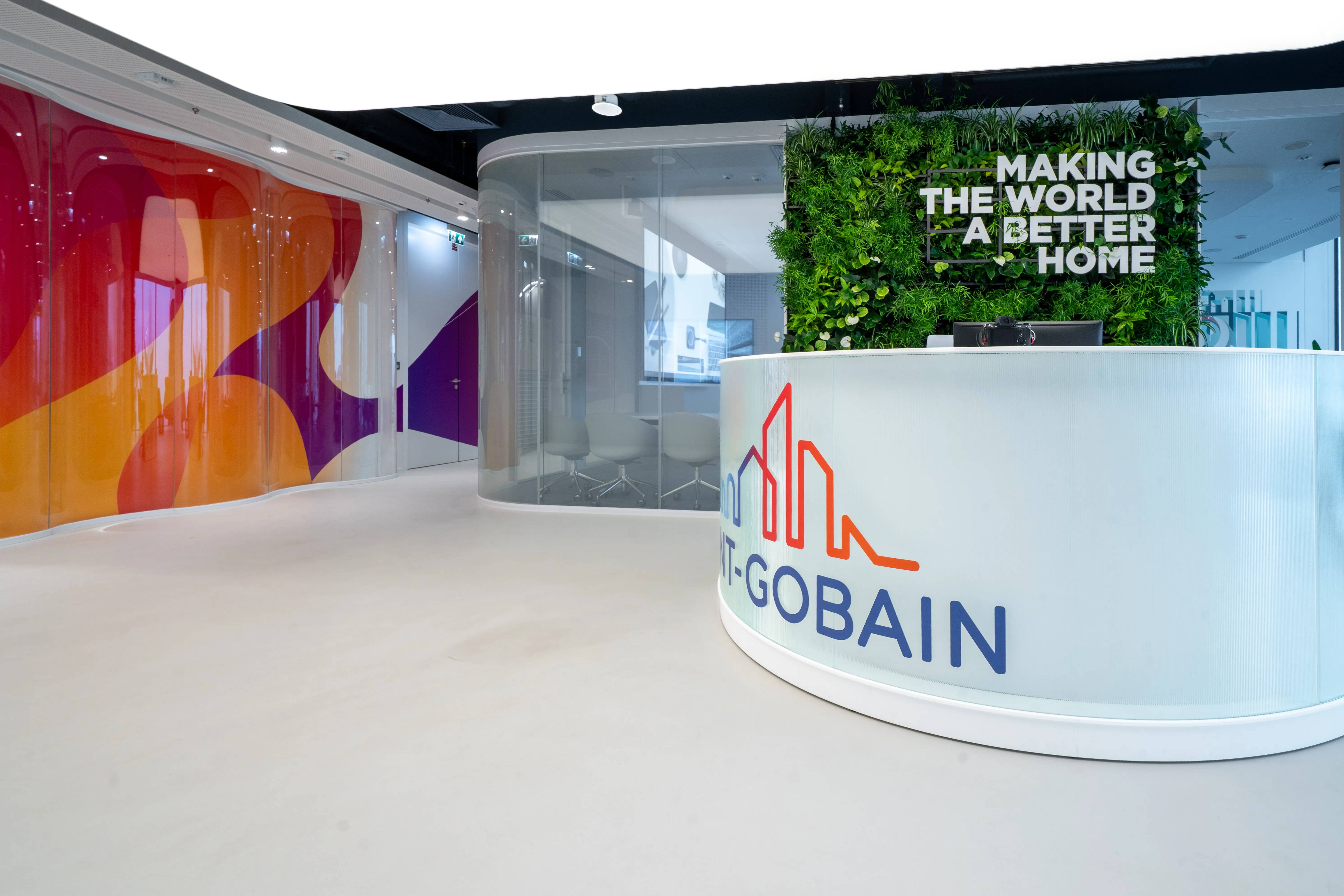 Saint-Gobain - office interior