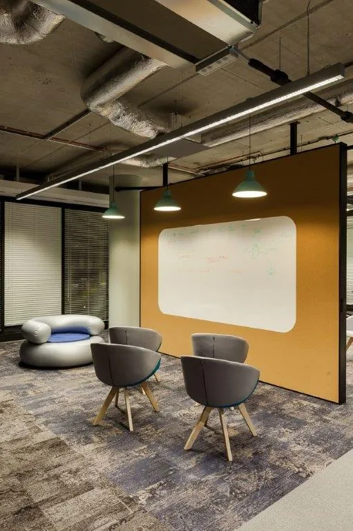Tuatara - interior design